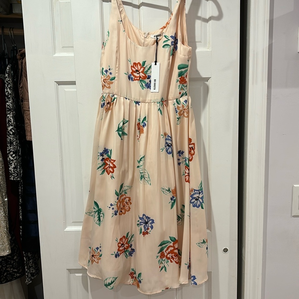 Floral pink midi dress